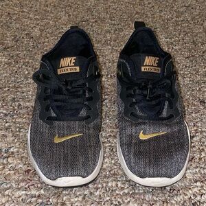 Womens Nike Flex TR9 Black with Gold Athletic Sneakers Shoes